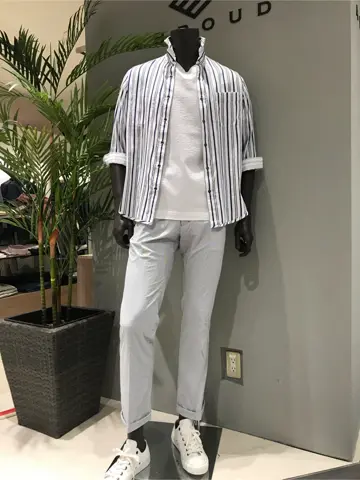 JOSEPH ABBOUD 伊津野 コーディネート画像