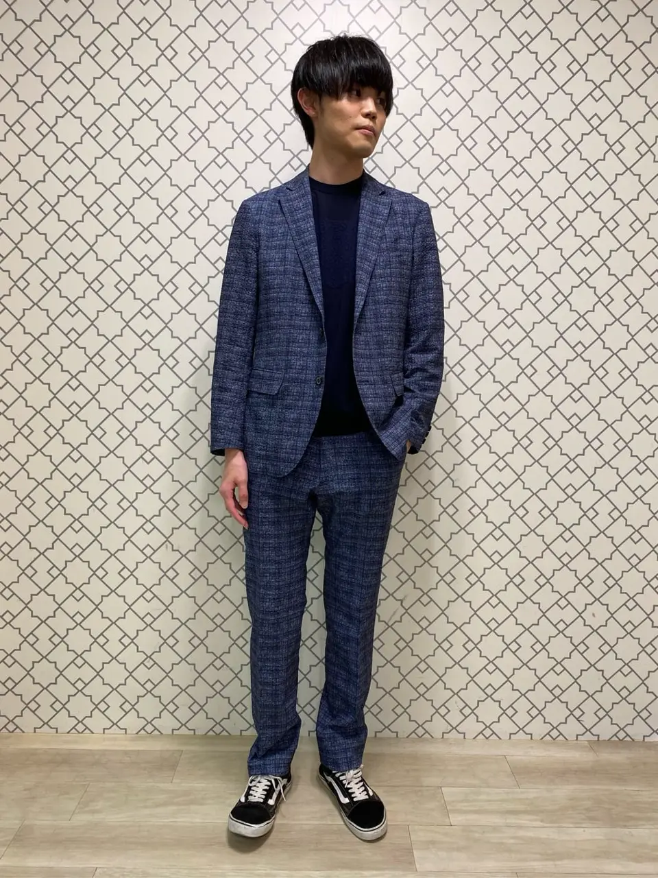 JOSEPH ABBOUD 加藤晴暉 コーディネート画像