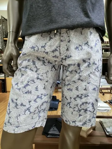 JOSEPH ABBOUD 中西 コーディネート画像