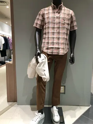 JOSEPH ABBOUD 川田 コーディネート画像