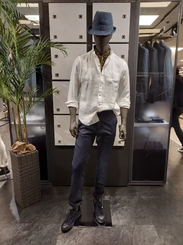 JOSEPH ABBOUD 宮下 コーディネート画像