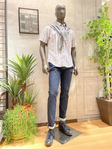 JOSEPH ABBOUD 東　 コーディネート画像