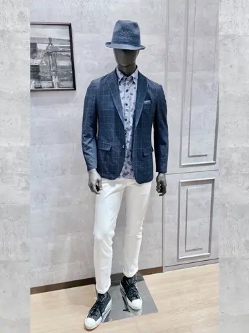 JOSEPH ABBOUD 二澤 コーディネート画像