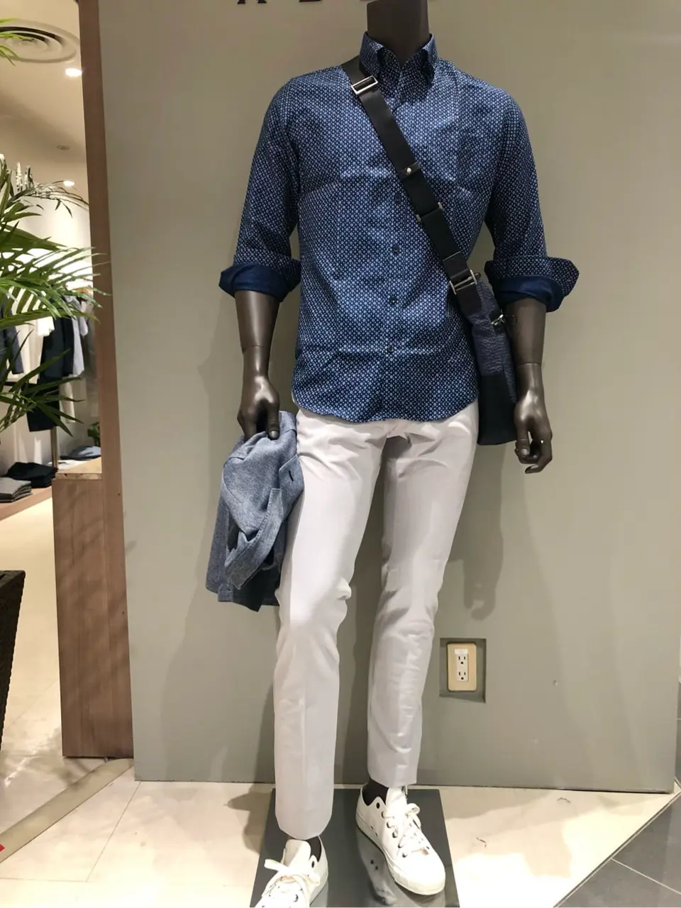 JOSEPH ABBOUD 川田 コーディネート画像