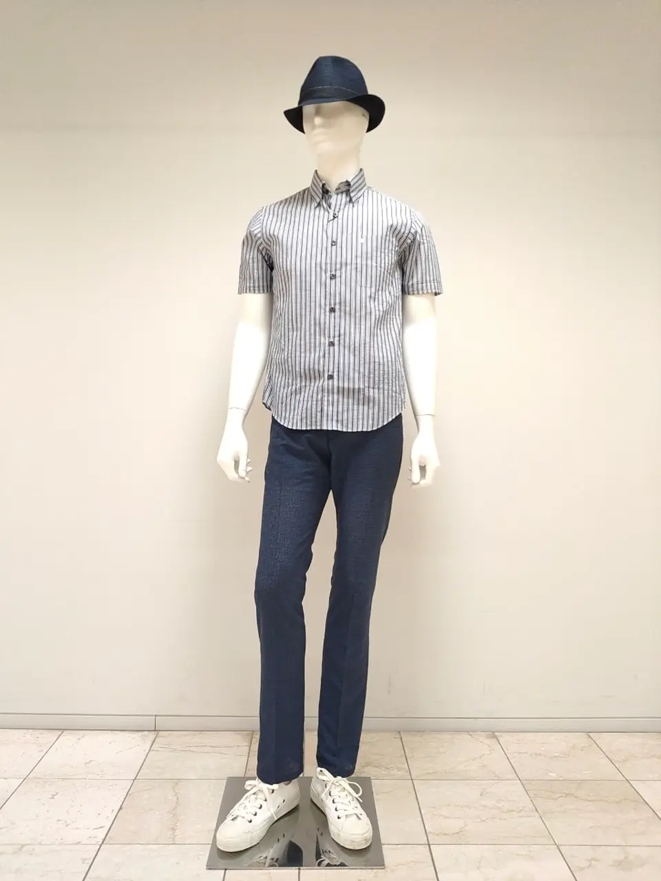 JOSEPH ABBOUD 袋地 コーディネート画像