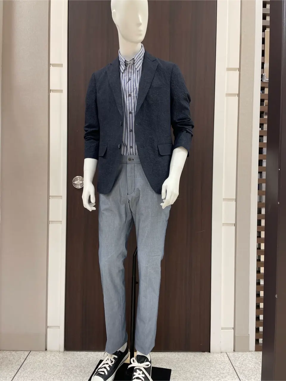 JOSEPH ABBOUD 松山 コーディネート画像