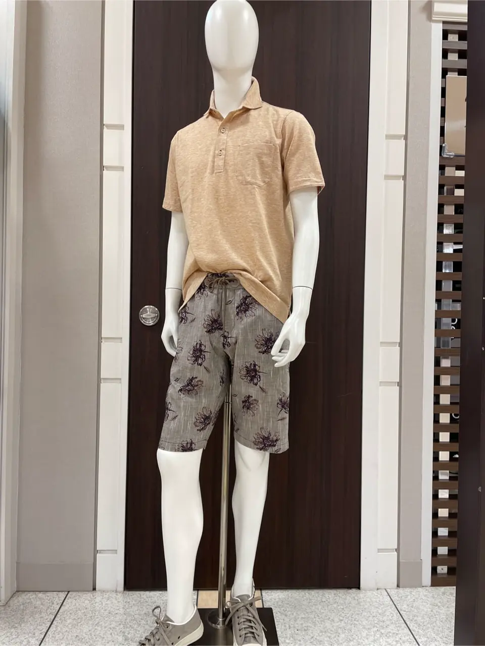 JOSEPH ABBOUD 松山 コーディネート画像