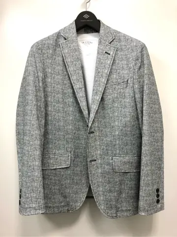 JOSEPH ABBOUD 植岡 コーディネート画像