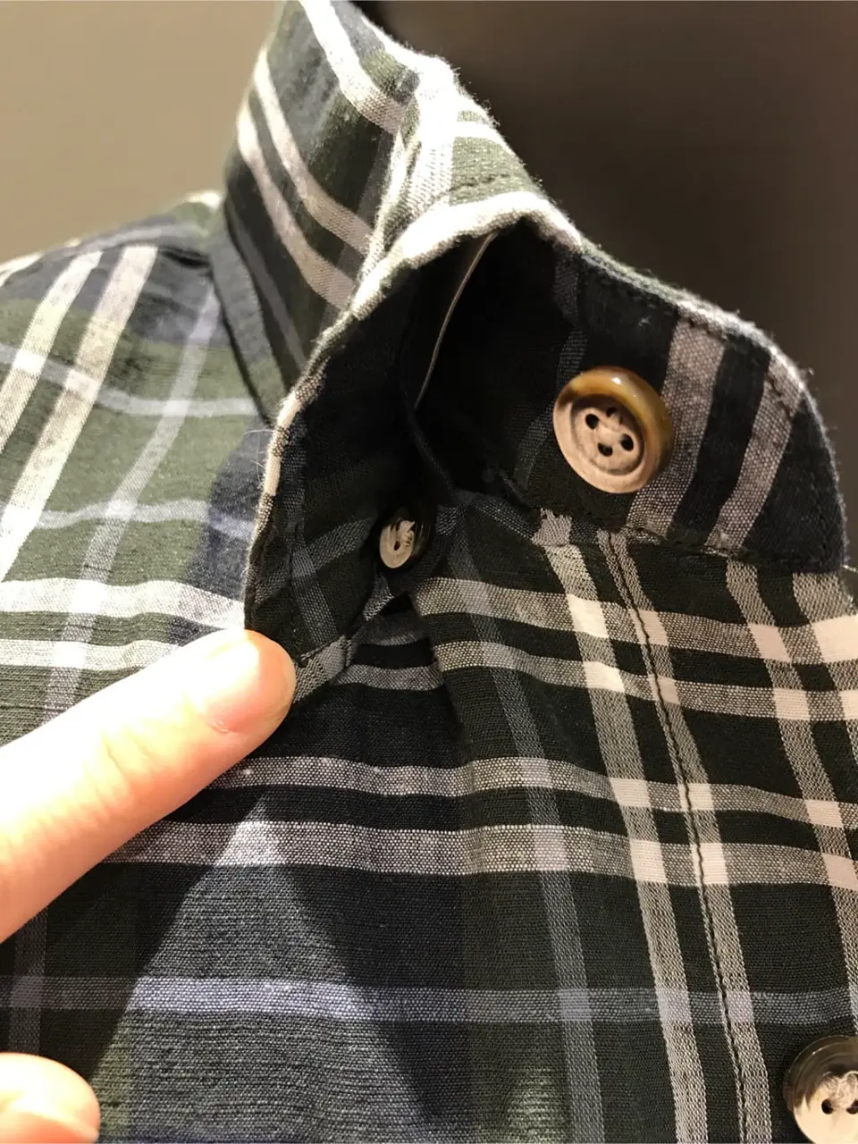 JOSEPH ABBOUD 伊津野 コーディネート画像