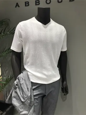 JOSEPH ABBOUD 伊津野 コーディネート画像