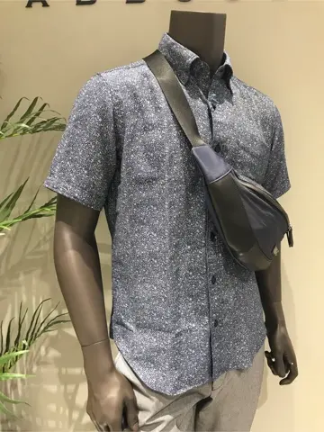 JOSEPH ABBOUD 伊津野 コーディネート画像