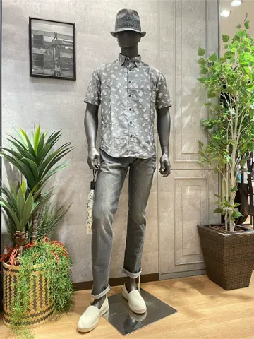 JOSEPH ABBOUD 東　 コーディネート画像