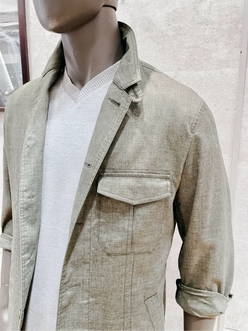 JOSEPH ABBOUD 二澤 コーディネート画像