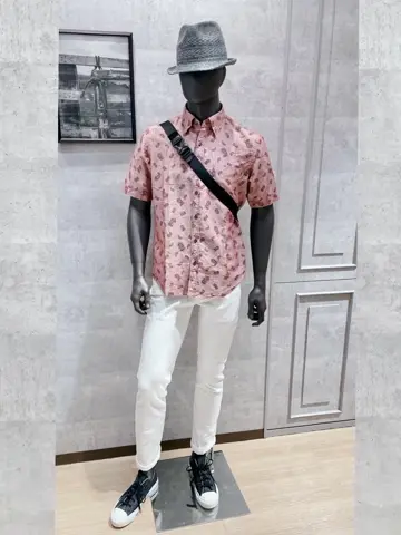 JOSEPH ABBOUD 二澤 コーディネート画像