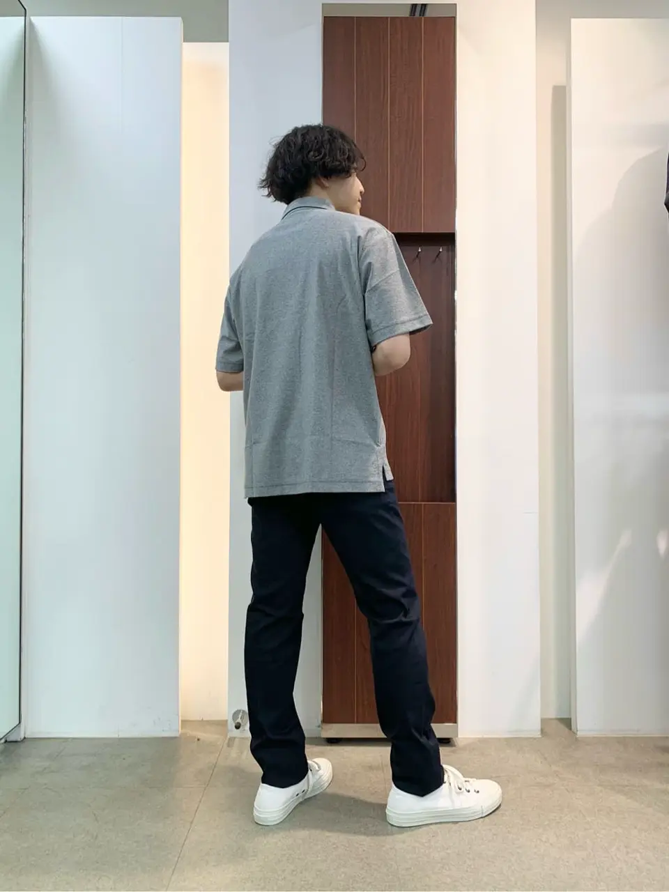 JOSEPH ABBOUD 板屋 コーディネート画像