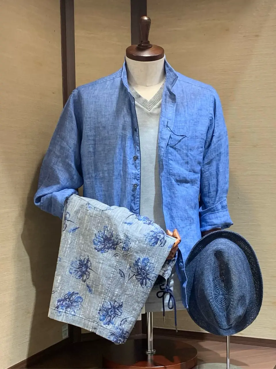  秦 コーディネート画像