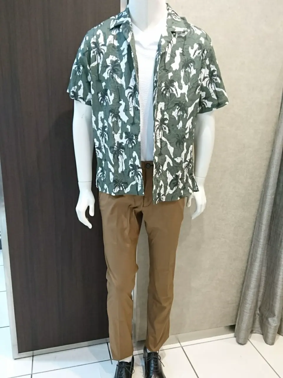 JOSEPH ABBOUD 大野 コーディネート画像