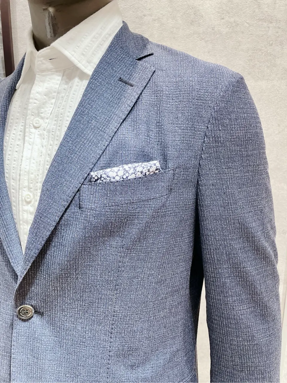 JOSEPH ABBOUD 二澤 コーディネート画像