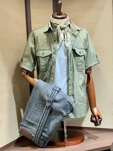 JOSEPH ABBOUD 秦 コーディネート画像