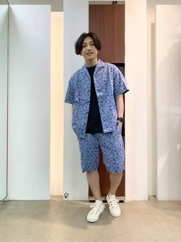 JOSEPH ABBOUD 板屋 コーディネート画像