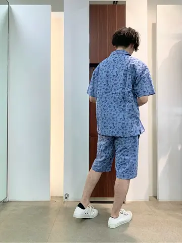 JOSEPH ABBOUD 板屋 コーディネート画像