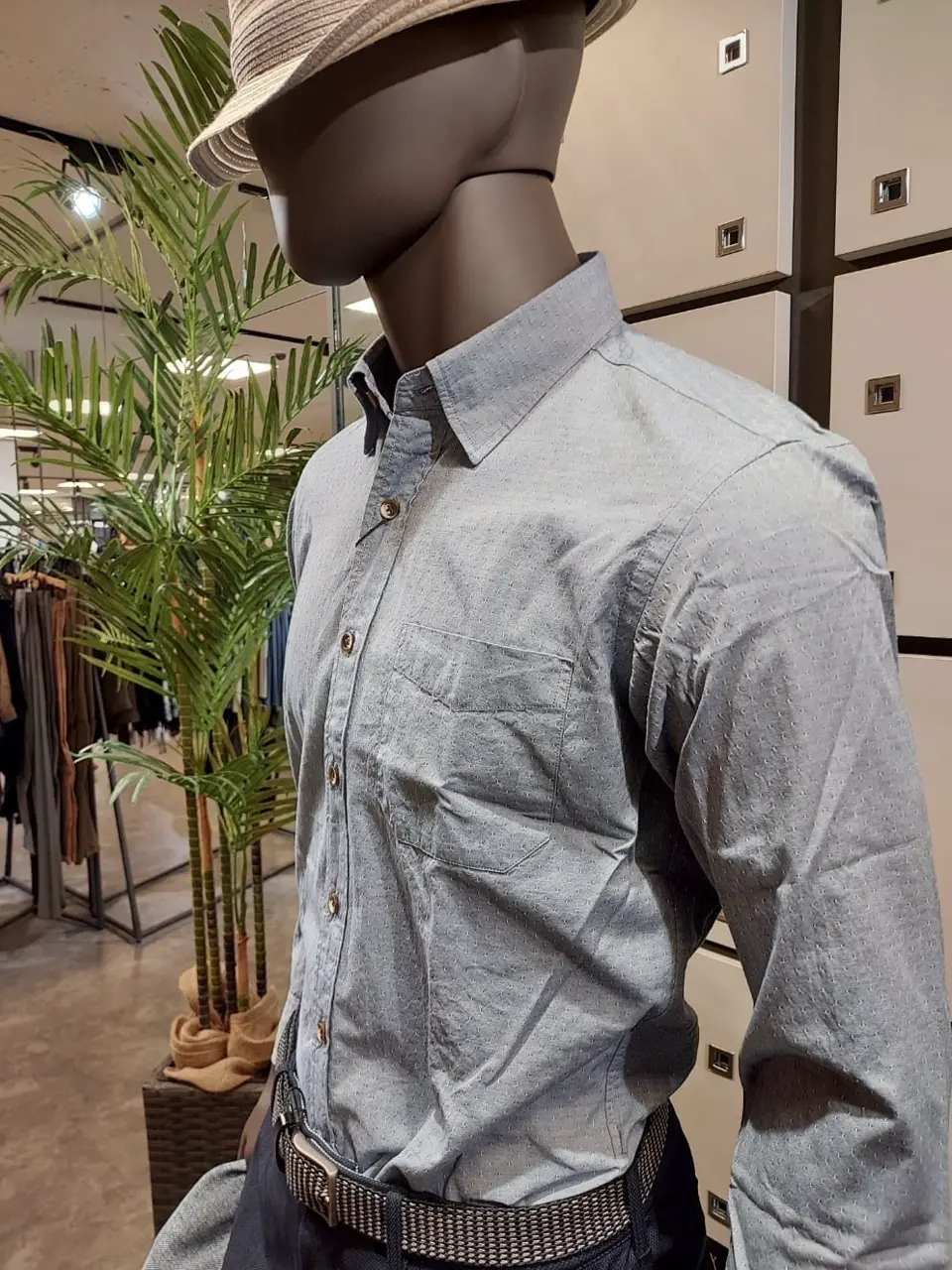 JOSEPH ABBOUD 宮下 コーディネート画像