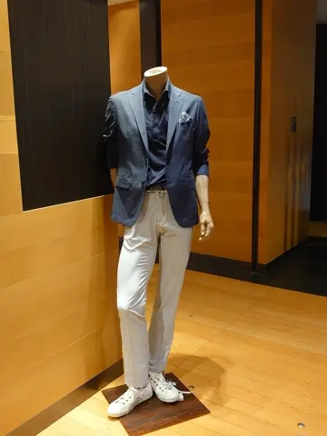 JOSEPH ABBOUD 三宅 コーディネート画像