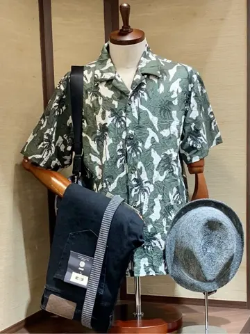 JOSEPH ABBOUD 秦 コーディネート画像