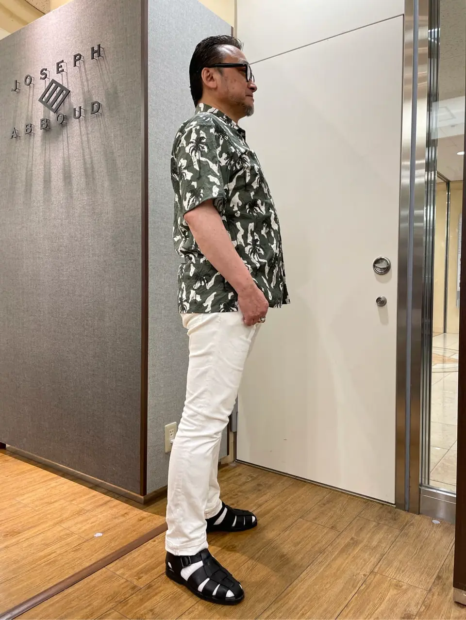 JOSEPH ABBOUD 辰見 コーディネート画像