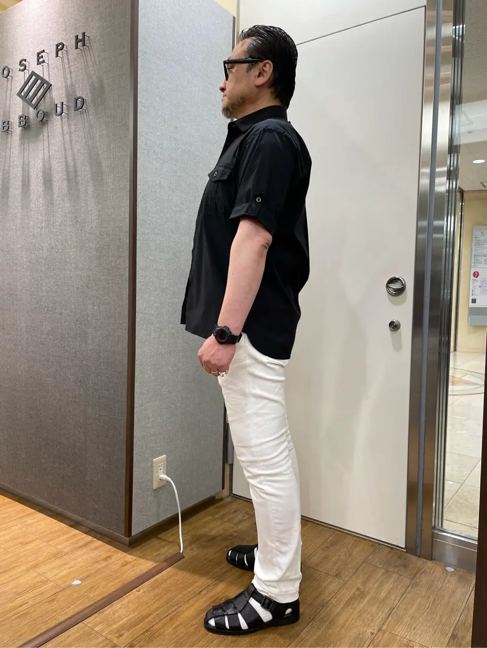 JOSEPH ABBOUD 辰見 コーディネート画像