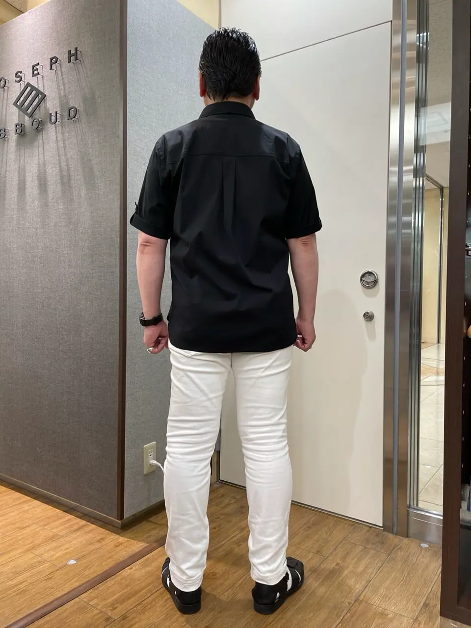 JOSEPH ABBOUD 辰見 コーディネート画像