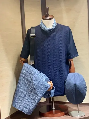 JOSEPH ABBOUD 秦 コーディネート画像