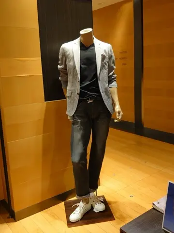 JOSEPH ABBOUD 三宅 コーディネート画像