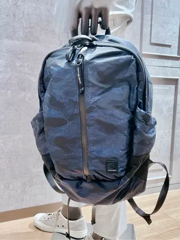 JOSEPH ABBOUD 二澤 コーディネート画像