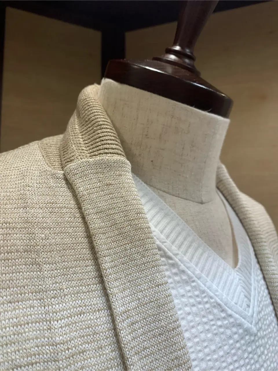 JOSEPH ABBOUD 秦 コーディネート画像