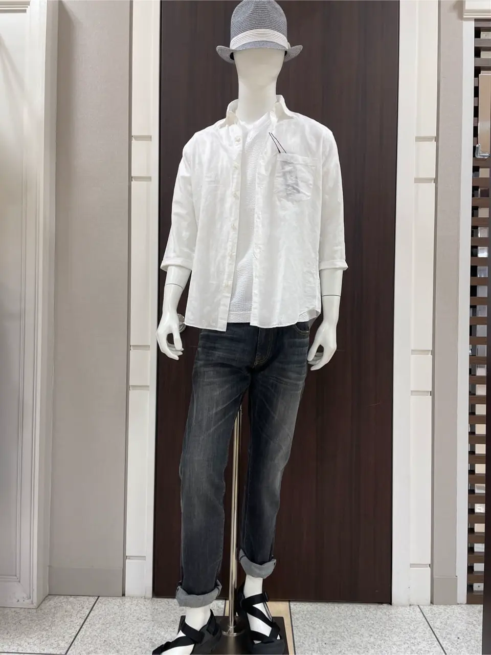 JOSEPH ABBOUD 松山 コーディネート画像