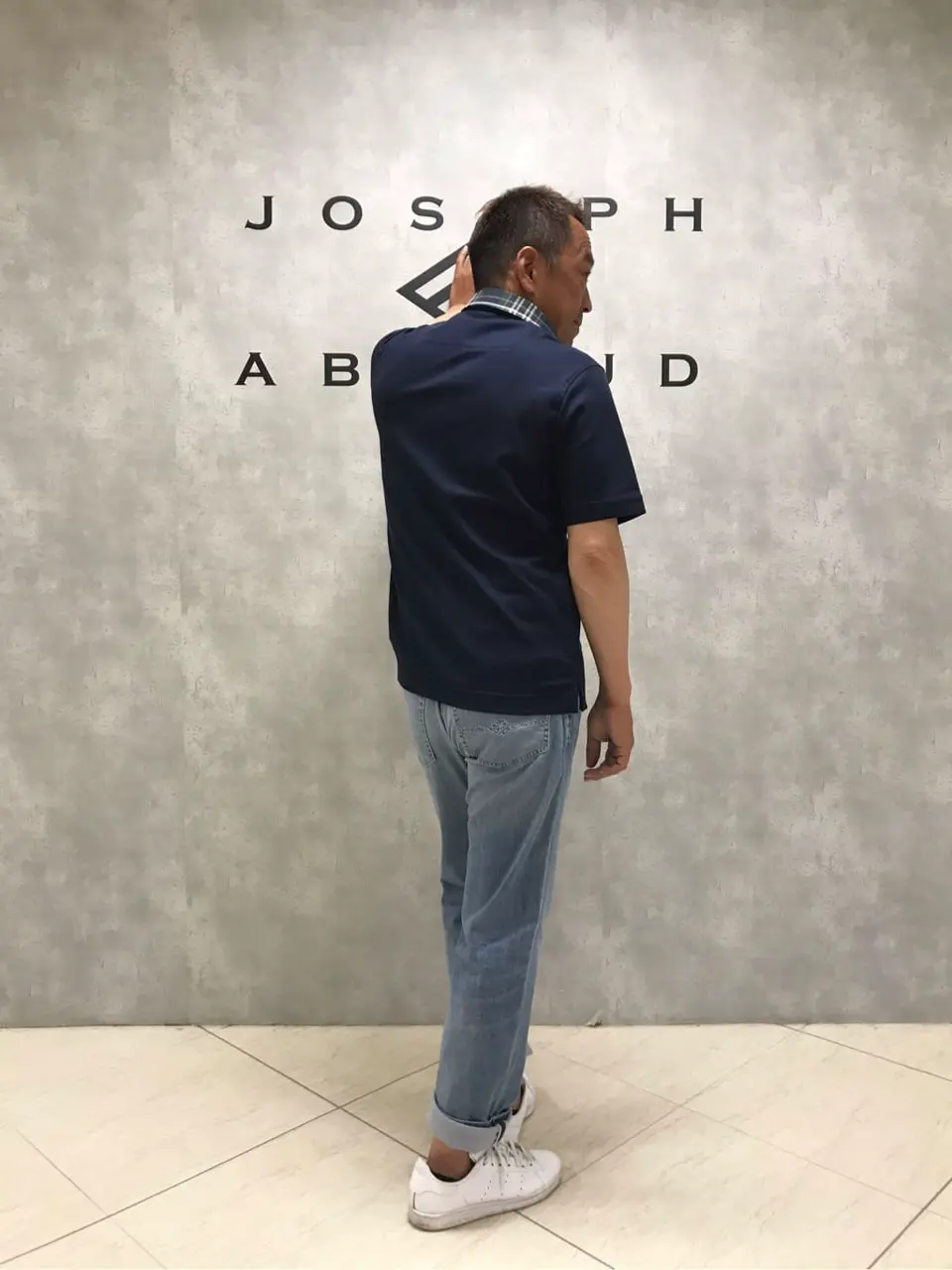 JOSEPH ABBOUD 佐藤 コーディネート画像