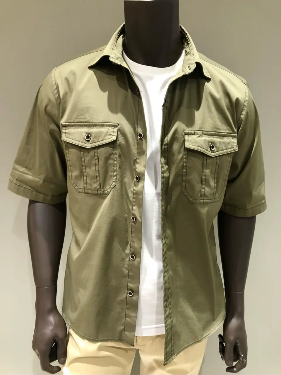 JOSEPH ABBOUD 川田 コーディネート画像