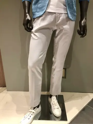 JOSEPH ABBOUD 川田 コーディネート画像