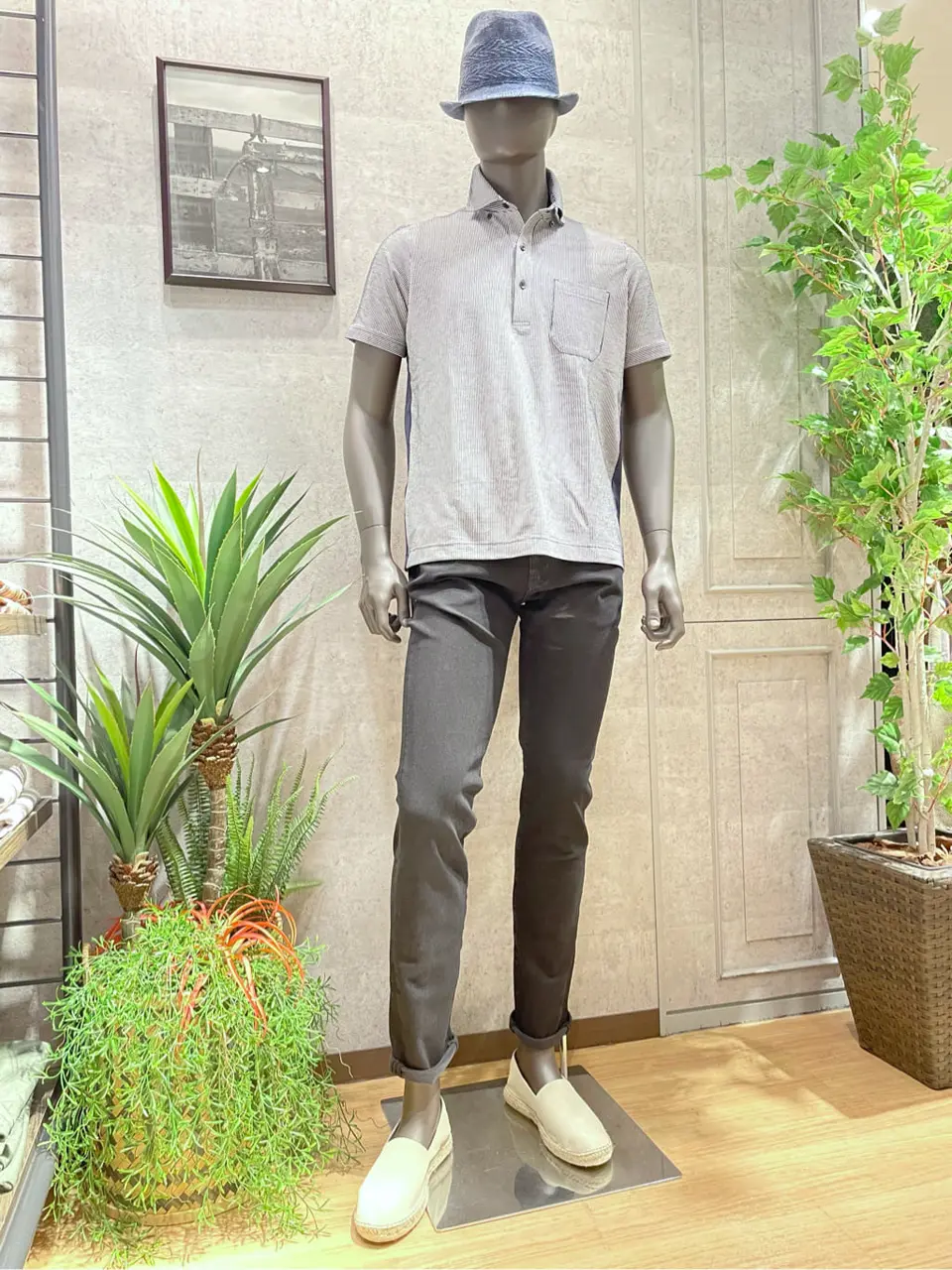  東　 コーディネート画像