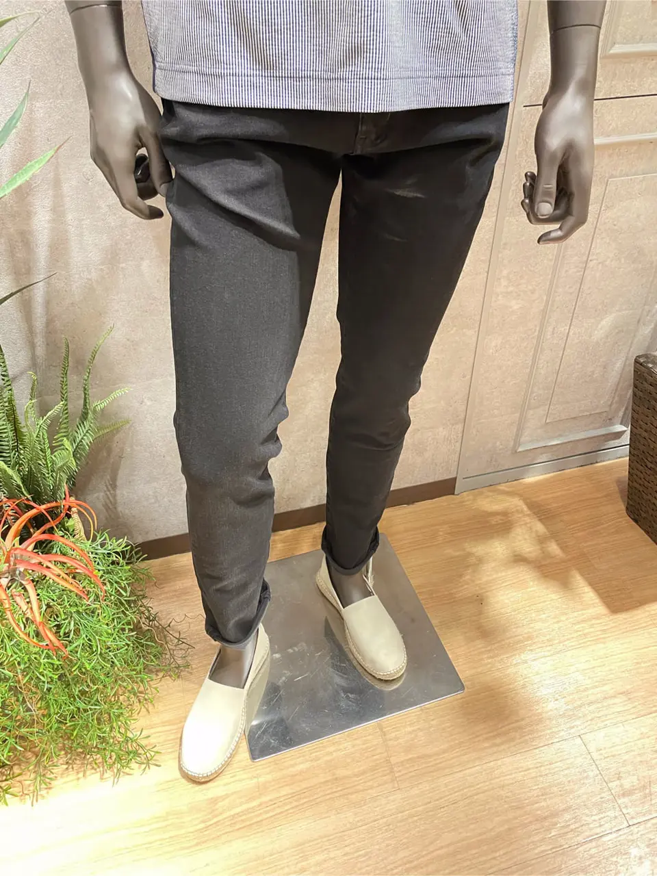 JOSEPH ABBOUD 東　 コーディネート画像