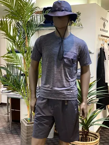 JOSEPH ABBOUD スタッフ コーディネート画像