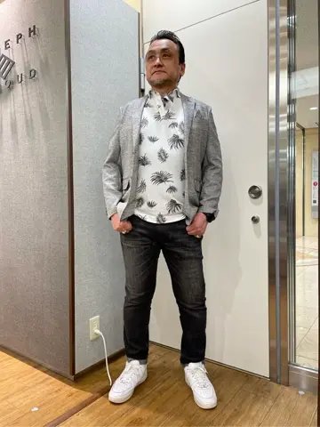 JOSEPH ABBOUD 辰見 コーディネート画像