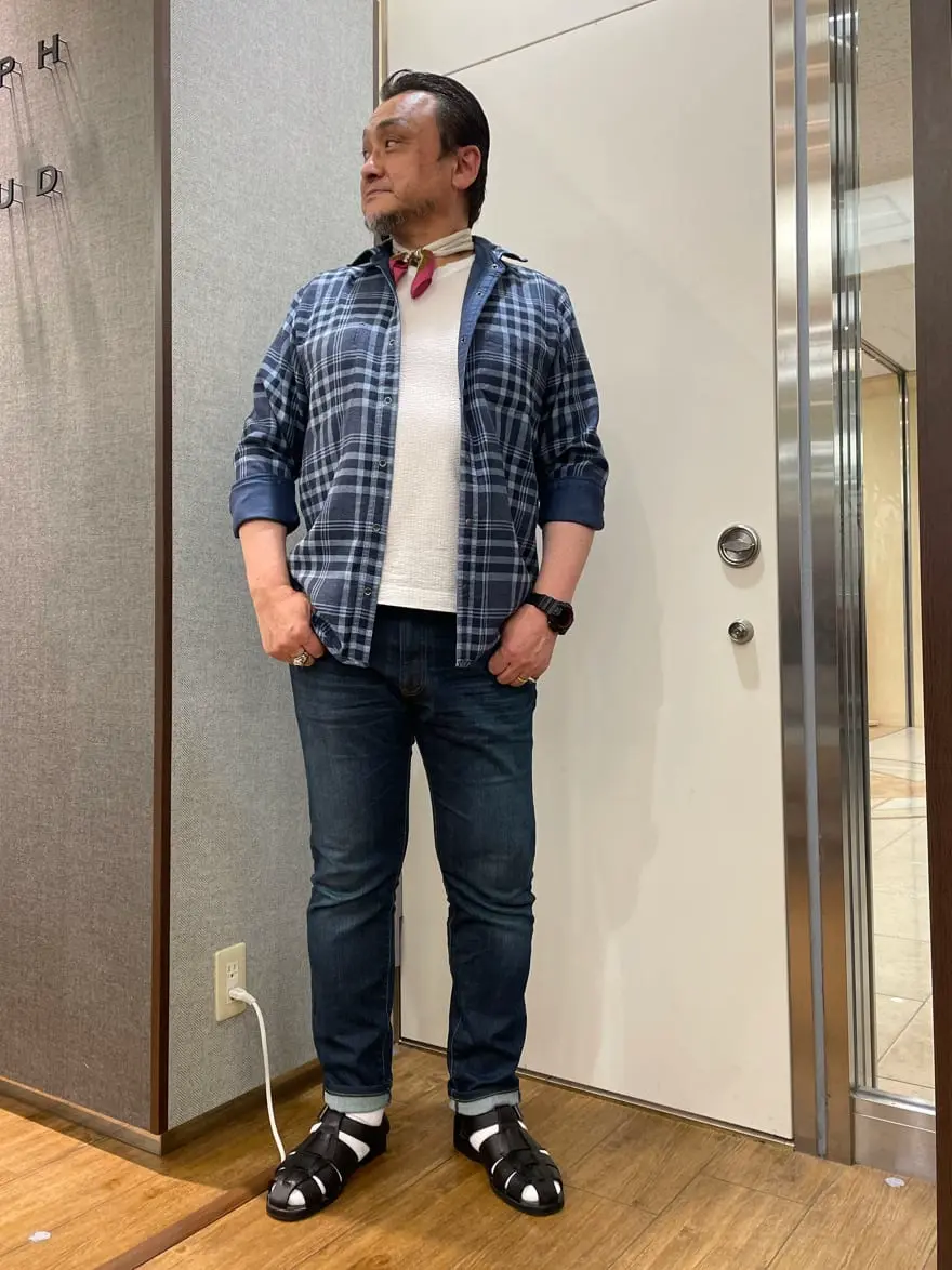 JOSEPH ABBOUD 辰見 コーディネート画像