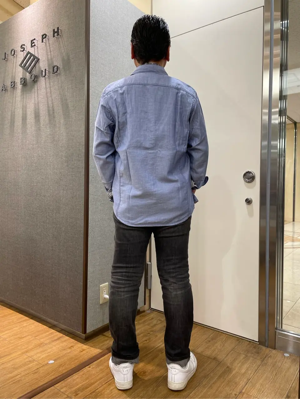 JOSEPH ABBOUD 辰見 コーディネート画像