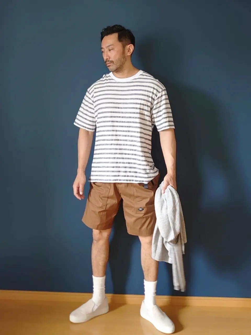 JOSEPH ABBOUD 安東 コーディネート画像