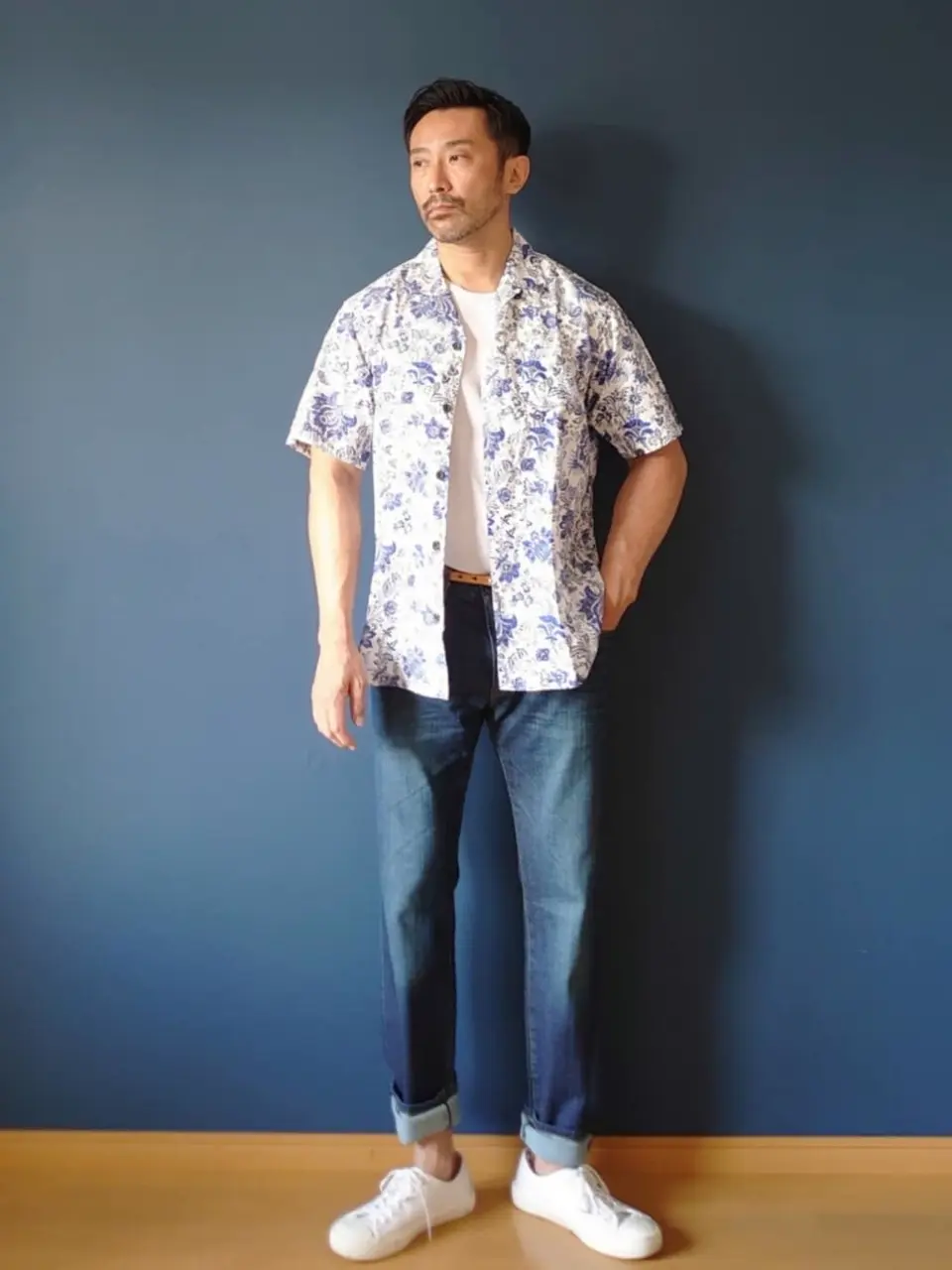 JOSEPH ABBOUD 安東 コーディネート画像