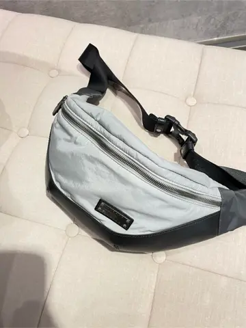 JOSEPH ABBOUD 東　 コーディネート画像