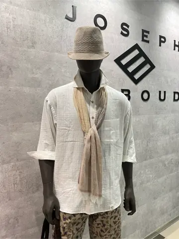 JOSEPH ABBOUD 東　 コーディネート画像
