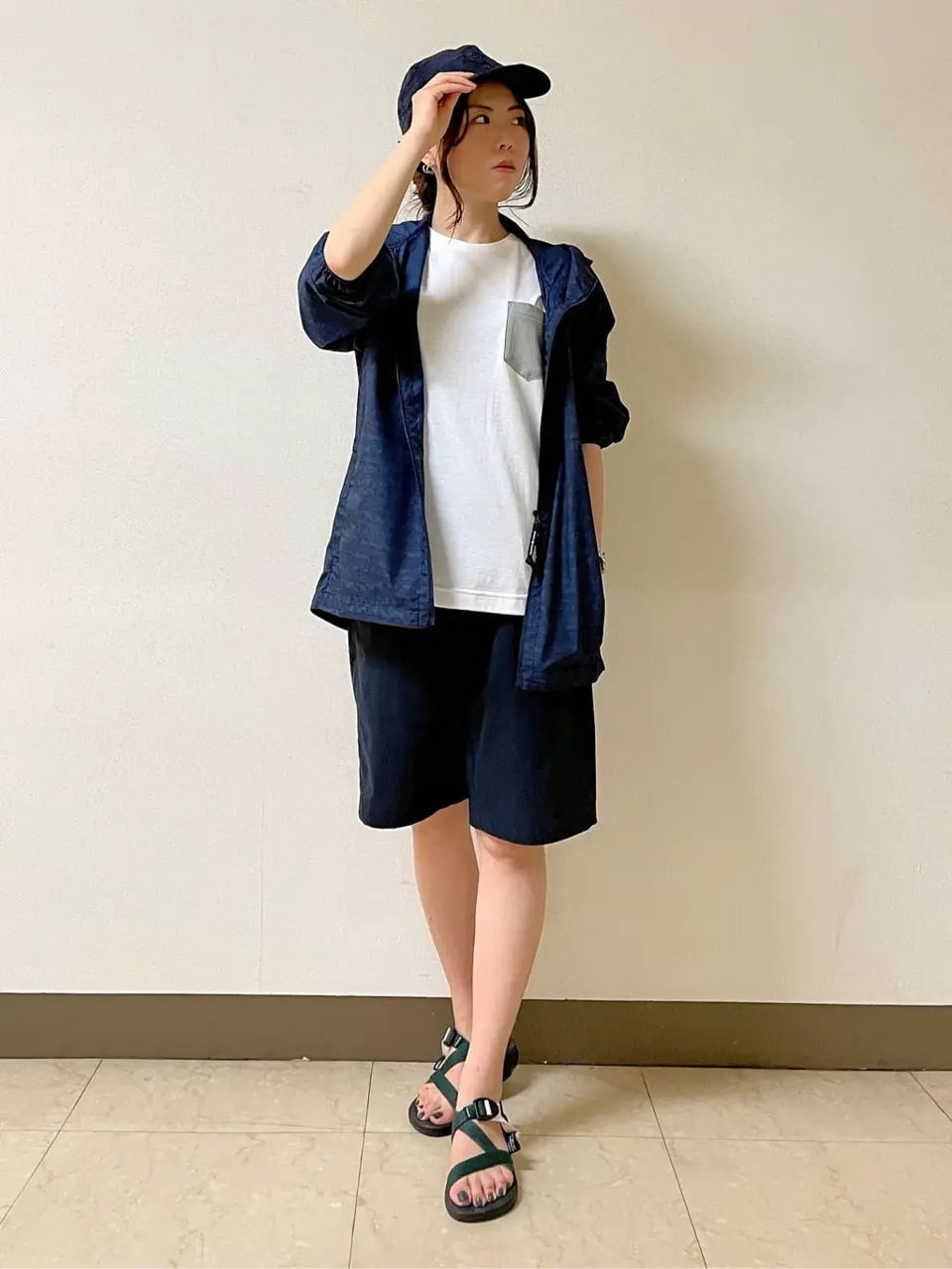 JOSEPH ABBOUD Konda コーディネート画像